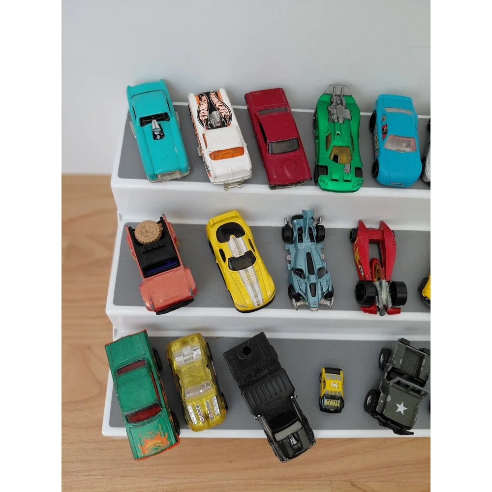 Mixed Diecast Toy Car Lot 21 pc Hot Wheels Matchbox‎ Cars Jeep DeWalt Muscle